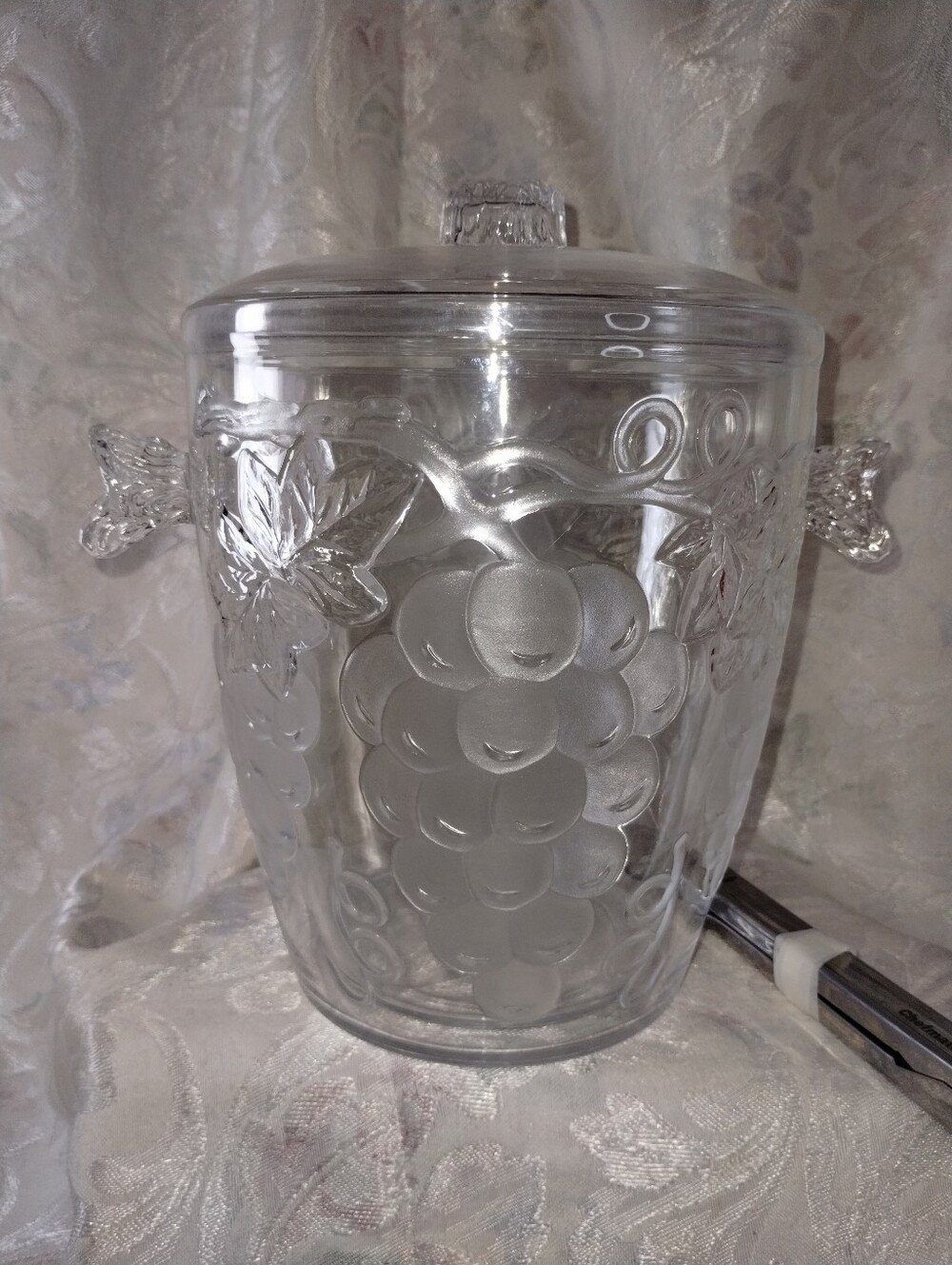Acrylic Ice Bucket with Grape Motif